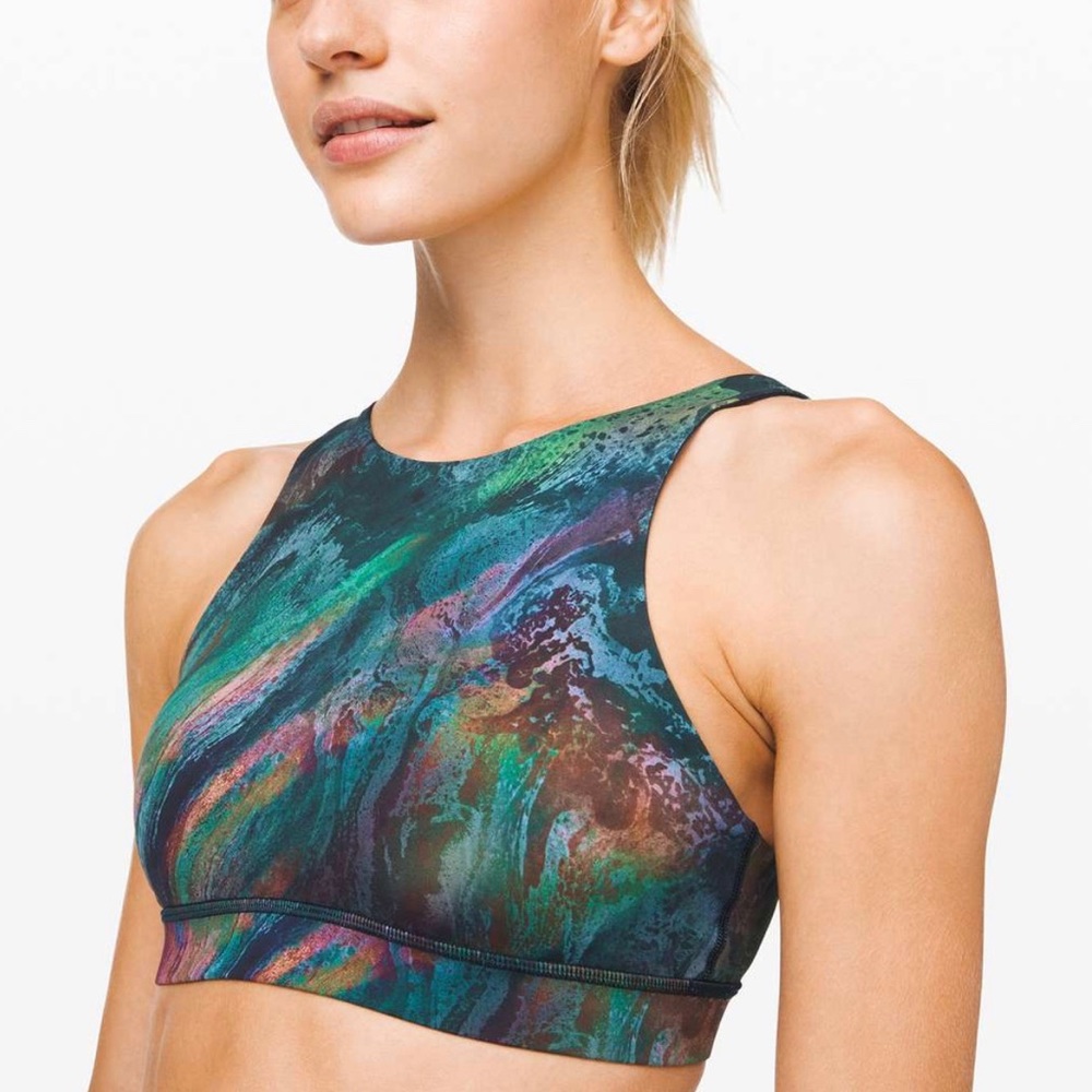 - Lululemon High Neck Energy Bra